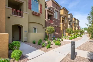 Photo #2: 6439108 Listing 