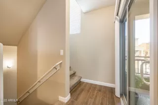 Photo #6: 6439108 Listing 