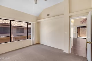 Photo #4: 6439128 Listing 