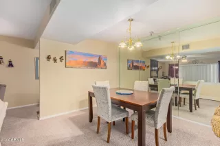 Photo #2: 6439191 Listing 