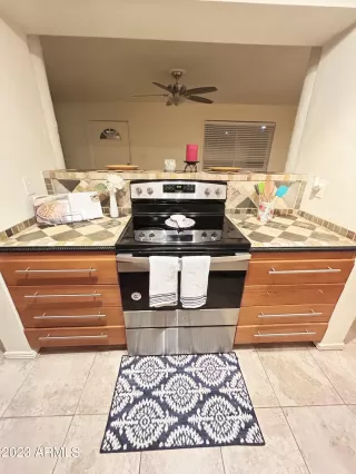 Photo #1: 6439286 Listing 
