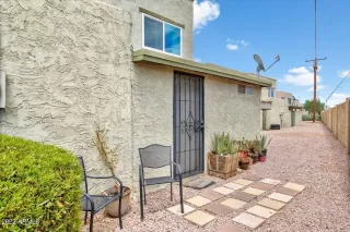 Photo #4: 6439286 Listing 