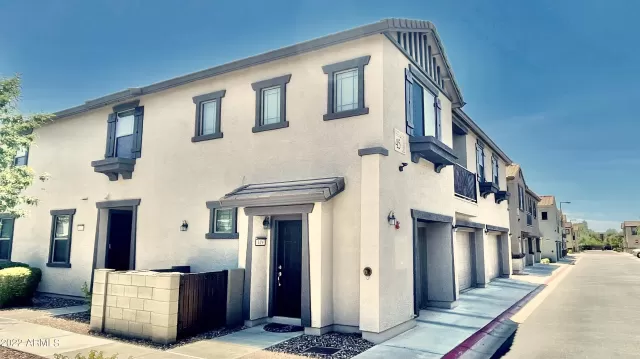 MLS: 6439533 Condo For Sale