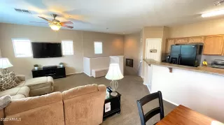 Photo #4: 6439533 Listing