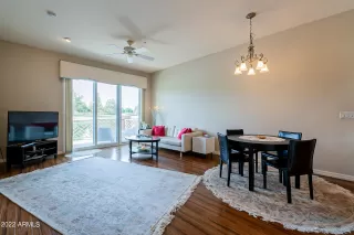 Photo #4: 6440673 Listing