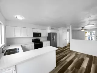 Photo #3: 6440720 Listing 