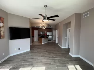 Photo #3: 6440944 Listing 