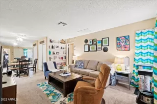 Photo #4: 6440950 Listing 