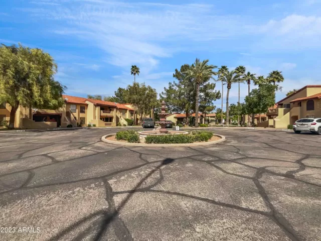 MLS: 6441023 Condo For Sale