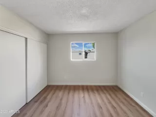 Photo #4: 6441103 Listing 