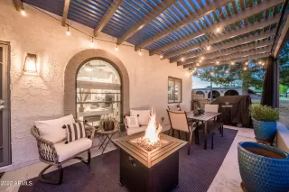 Photo #1: 6441170 Listing 