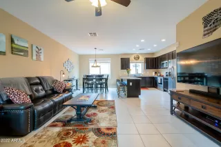 Photo #5: 6441469 Listing 