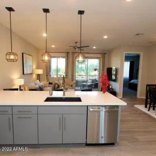 Photo #4: 6441893 Listing