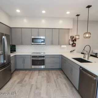 Photo #5: 6441893 Listing