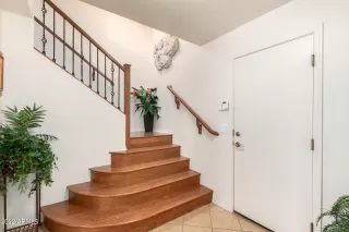 Photo #5: 6441989 Listing 