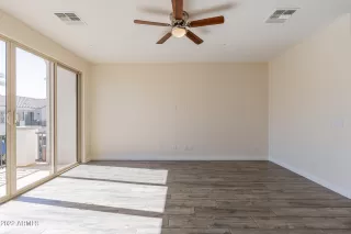 Photo #6: 6442148 Listing