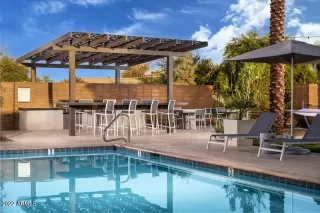 Photo #4: 6442488 Listing