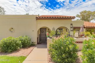 Photo #3: 6443385 Listing