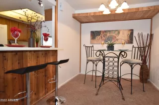 Photo #5: 6443436 Listing