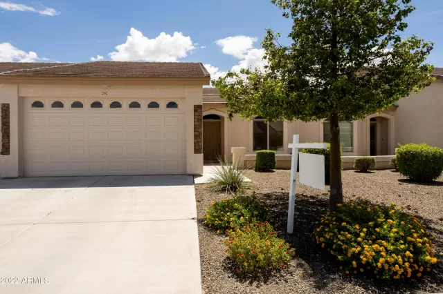 MLS: 6443750 Condo For Sale