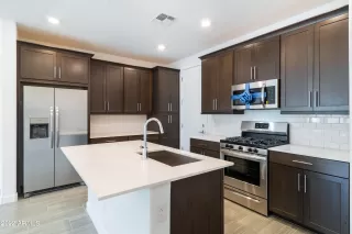 Photo #3: 6443788 Listing 