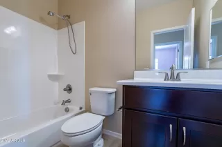 Photo #5: 6443823 Listing