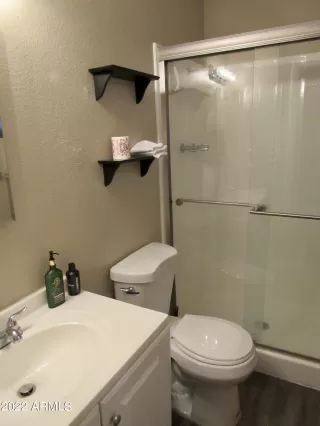 Photo #6: 6444087 Listing 