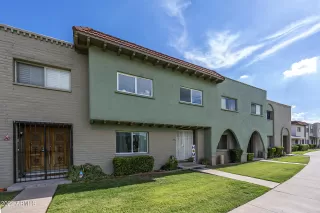 Photo #2: 6444226 Listing 