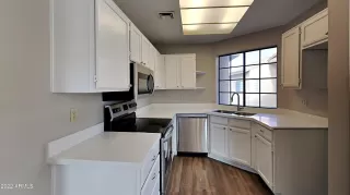 Photo #3: 6444318 Listing 