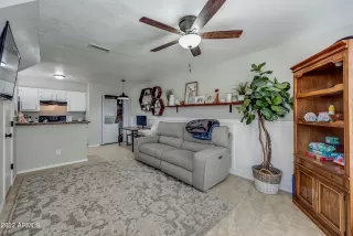 Photo #4: 6444399 Listing 