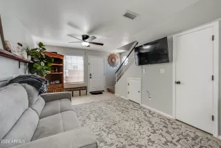 Photo #5: 6444399 Listing 