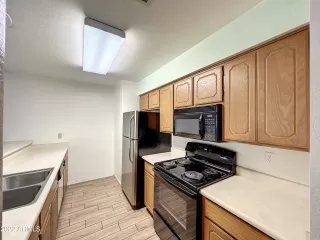 Photo #3: 6444538 Listing