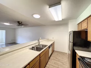 Photo #4: 6444538 Listing