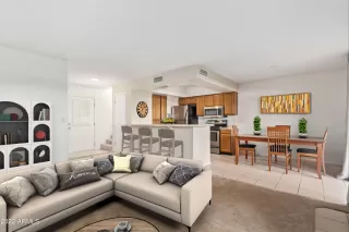 Photo #3: 6444575 Listing