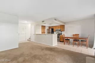 Photo #5: 6444575 Listing