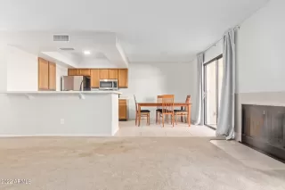 Photo #6: 6444575 Listing