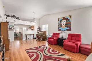 Photo #5: 6444816 Listing 