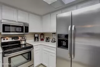 Photo #2: 6444906 Listing 