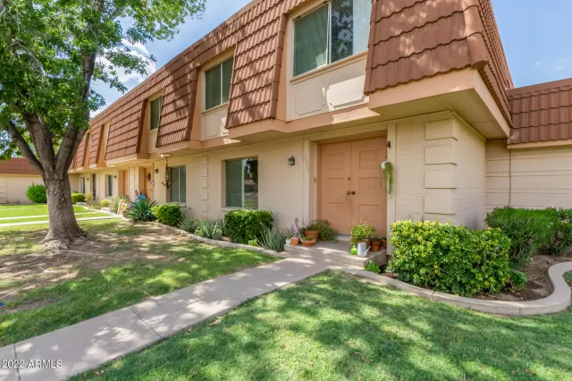 MLS: 6444997 Condo For Sale