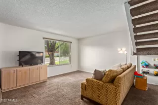 Photo #3: 6444997 Listing