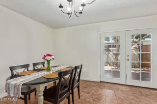 Photo #4: 6444997 Listing