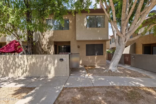 MLS: 6445132 Condo For Sale