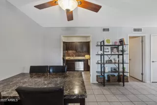 Photo #6: 6445132 Listing