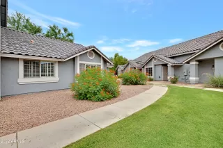 Photo #3: 6445149 Listing