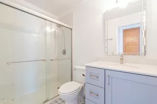 Photo #5: 6445173 Listing