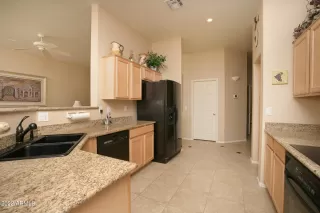 Photo #6: 6445337 Listing 