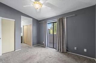 Photo #6: 6445377 Listing