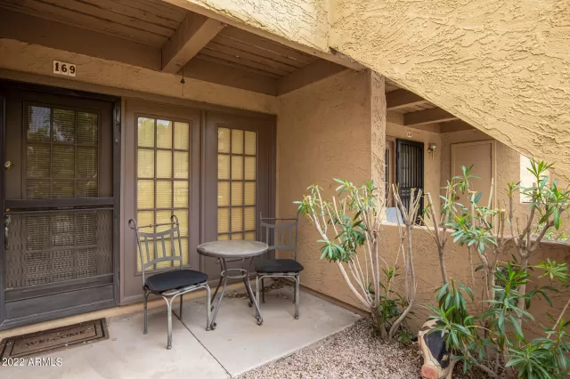 MLS: 6445473 Condo For Sale