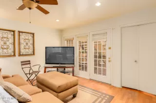 Photo #2: 6445473 Listing 