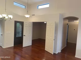 Photo #6: 6445790 Listing